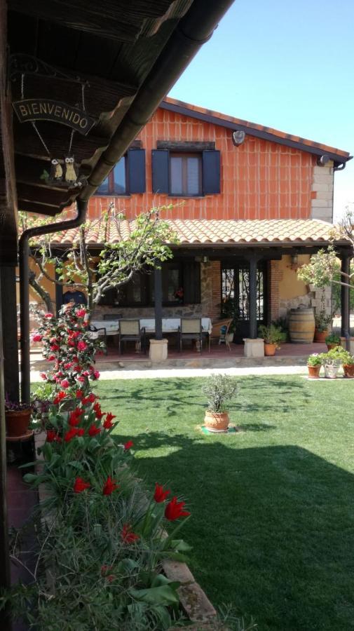 Apartamentos Rurales Fuente Chiquita Hervas Bagian luar foto