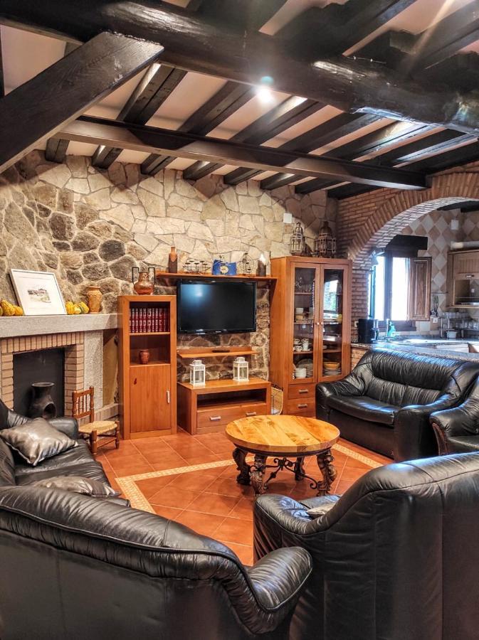Apartamentos Rurales Fuente Chiquita Hervas Bagian luar foto
